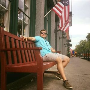 Meet your Posher, Steven